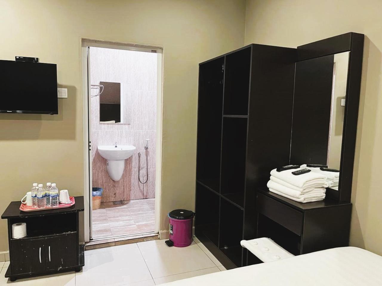 Hotel Sagittario Ipoh Buitenkant foto